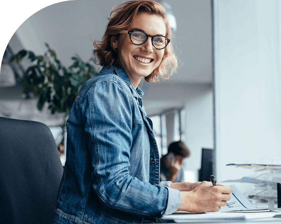 https://www.akshaytelecom.com/wp-content/uploads/2020/04/img-people-02.png